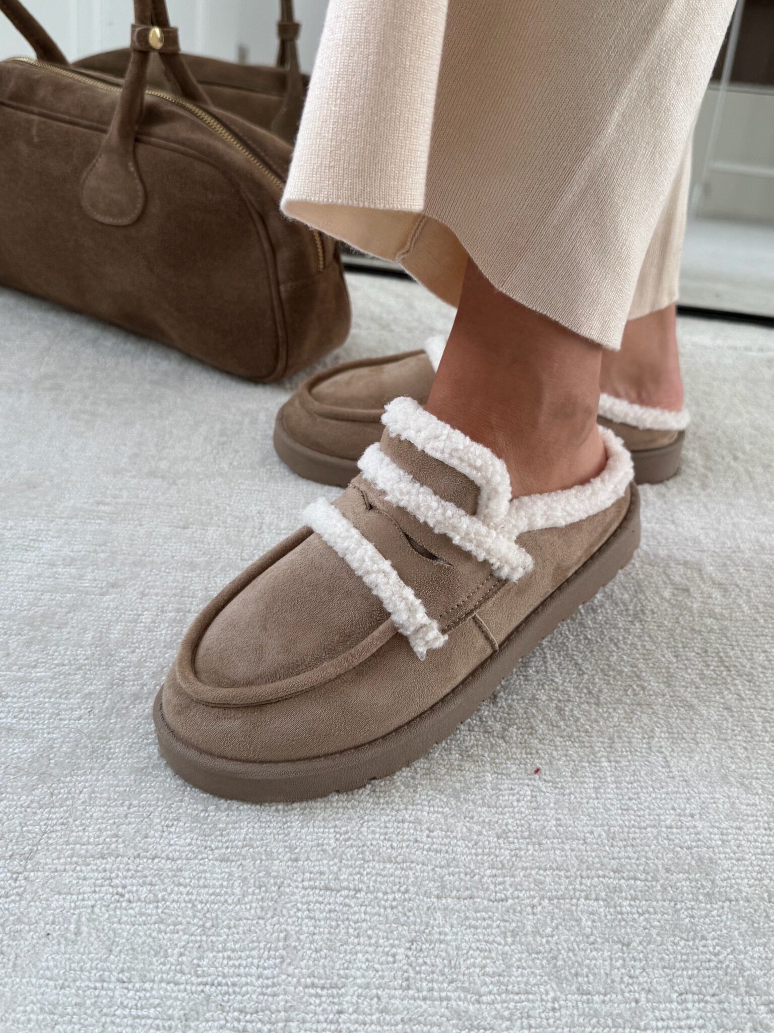 Mule slippers suede insulated